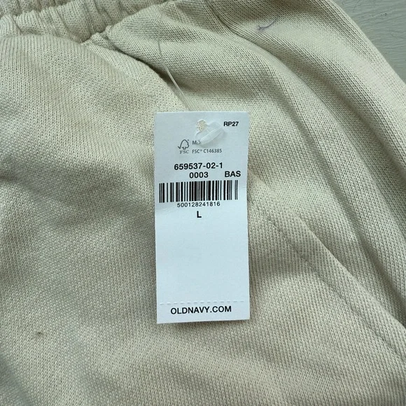 🧸 NWT! 🧸 Old Navy Extra High Waisted SoComfy Sweat Shorts! - Picture 2 of 9